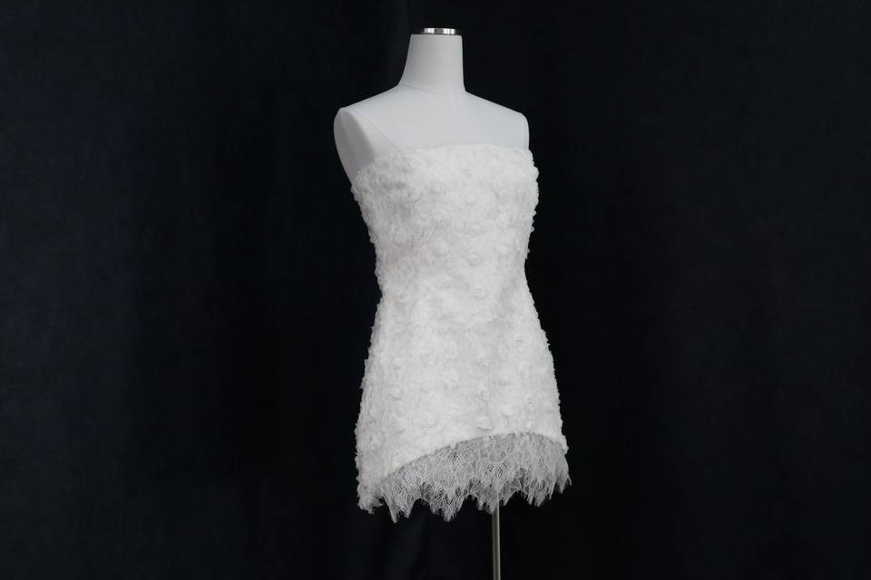 Short 3d flower with lace