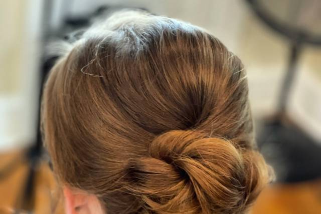 Romantic bun