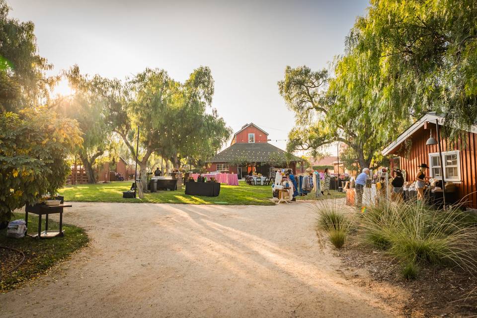 Entrance to Barn Lawn