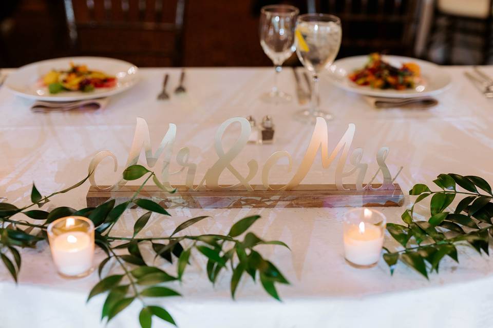 Sweetheart Table