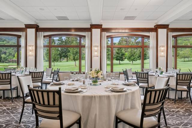 New Refresh: Ballroom View