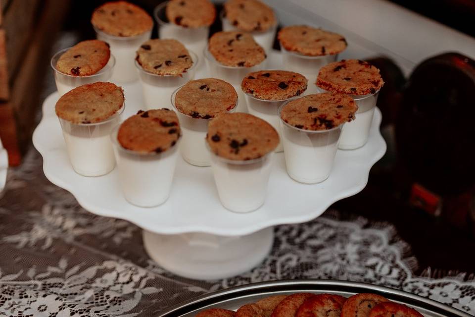 Cookies with Milk Shots