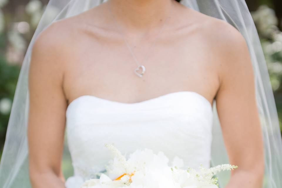 Bright yellow hues and gray accents created an incredible diy detailed affair. Enjoy this gorgeous day at the coto valley country club!