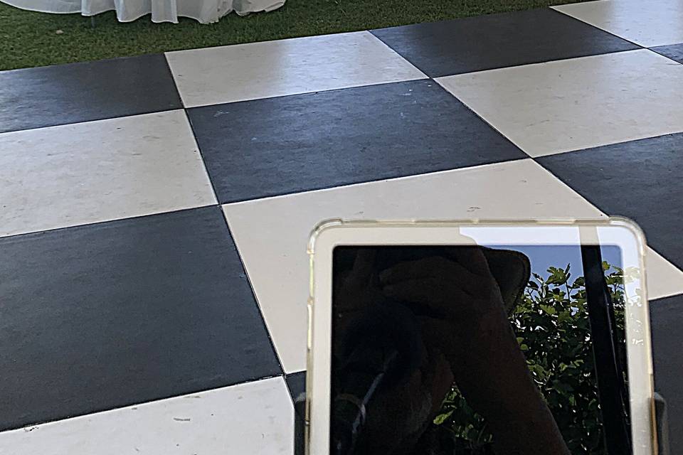 Setting up Wedding