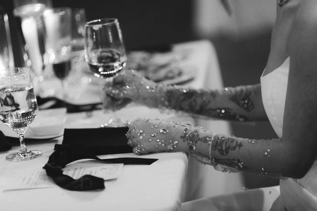 IDYLL HANDS JEWELRY
