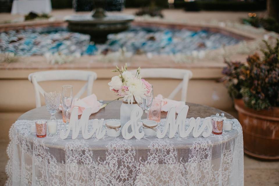 Sweetheart Table