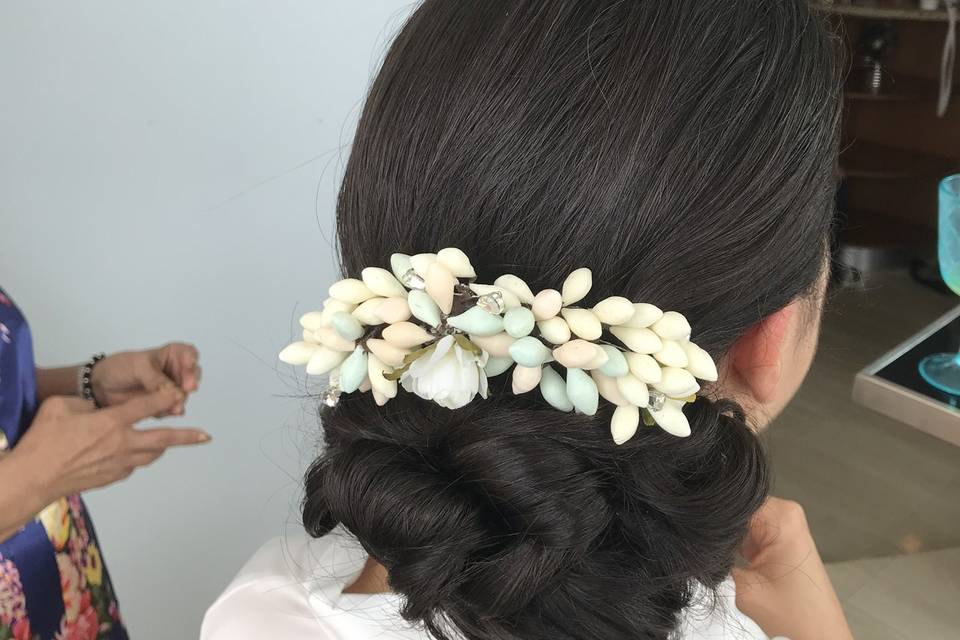 Flower hair