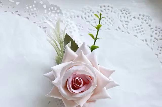 Pink Real Feel Boutonniere