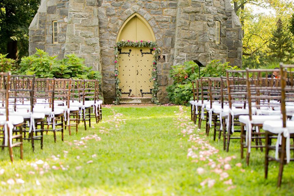 Floral aisle decor