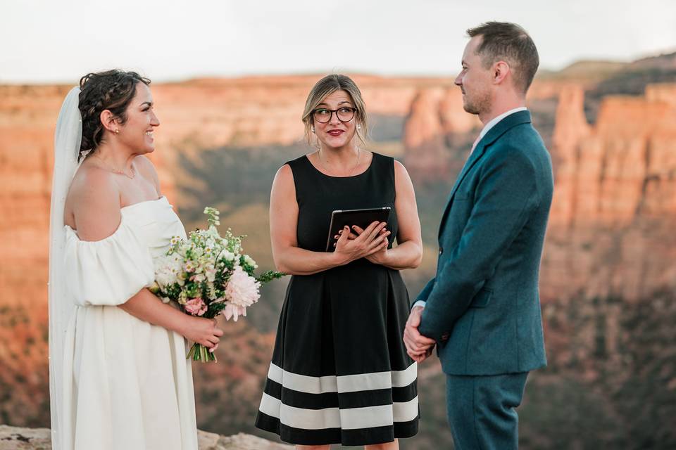 Wandering Honeymooners