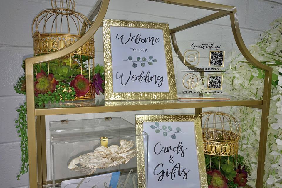 Gift Stand