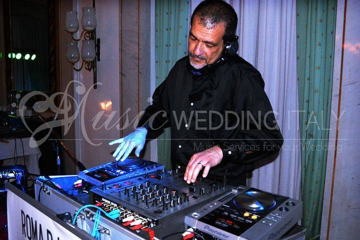 Wedding DJ