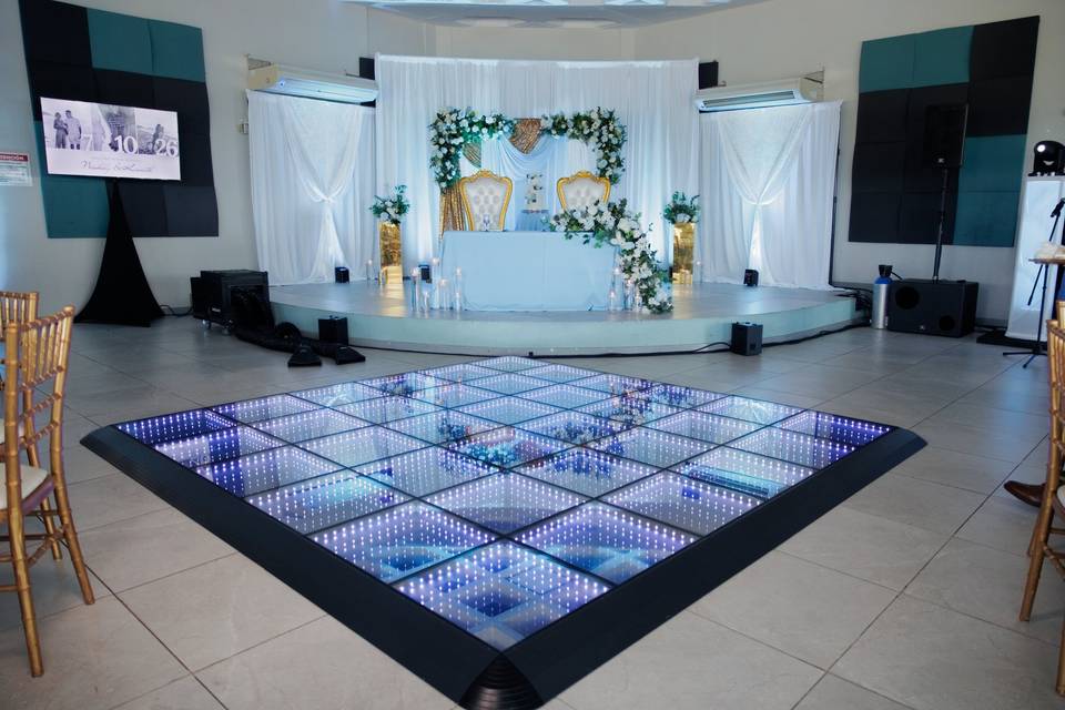 3D Mirror Dance Floor