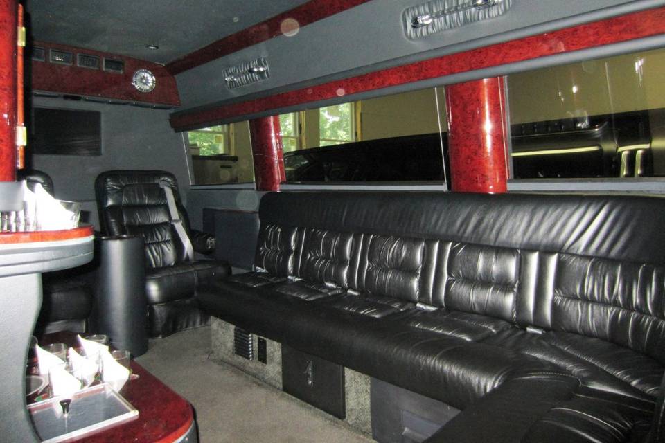 Sutton Luxury Limousine