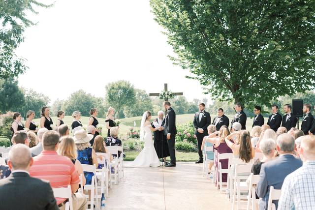 18 Patio Ceremony
