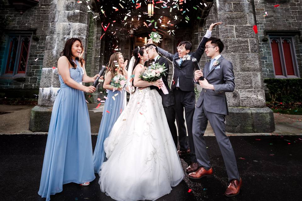 Confetti wedding photo