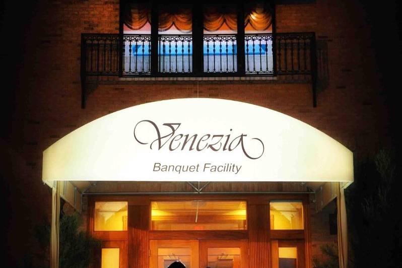 Venezia Waterfront Banquet Facility & Restaurant