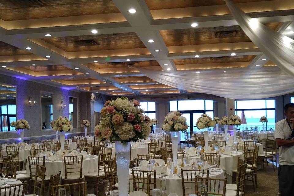 Venezia Waterfront Banquet Facility & Restaurant