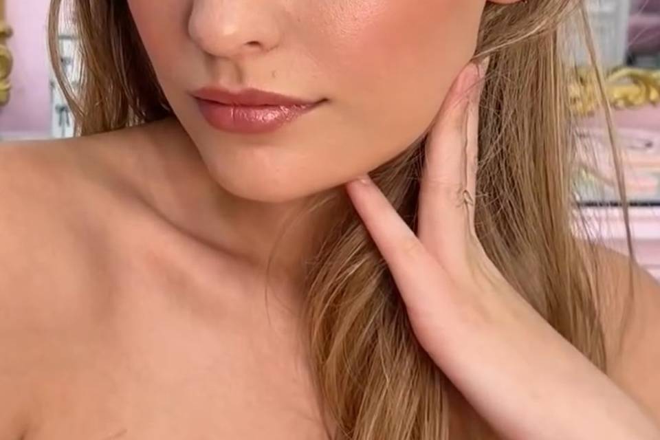 Soft glam