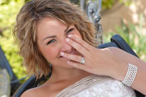 Edna Valley Vineyard bride giggle