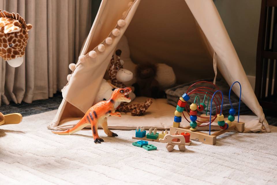 Children's Suite Crib, Rocker