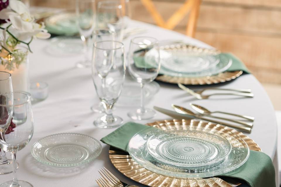 Reception Centerpiece & Setup