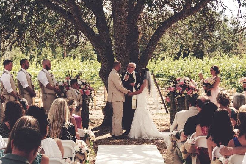 Vows under the oak tree