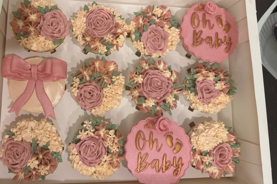 Cake by Cake&Roses