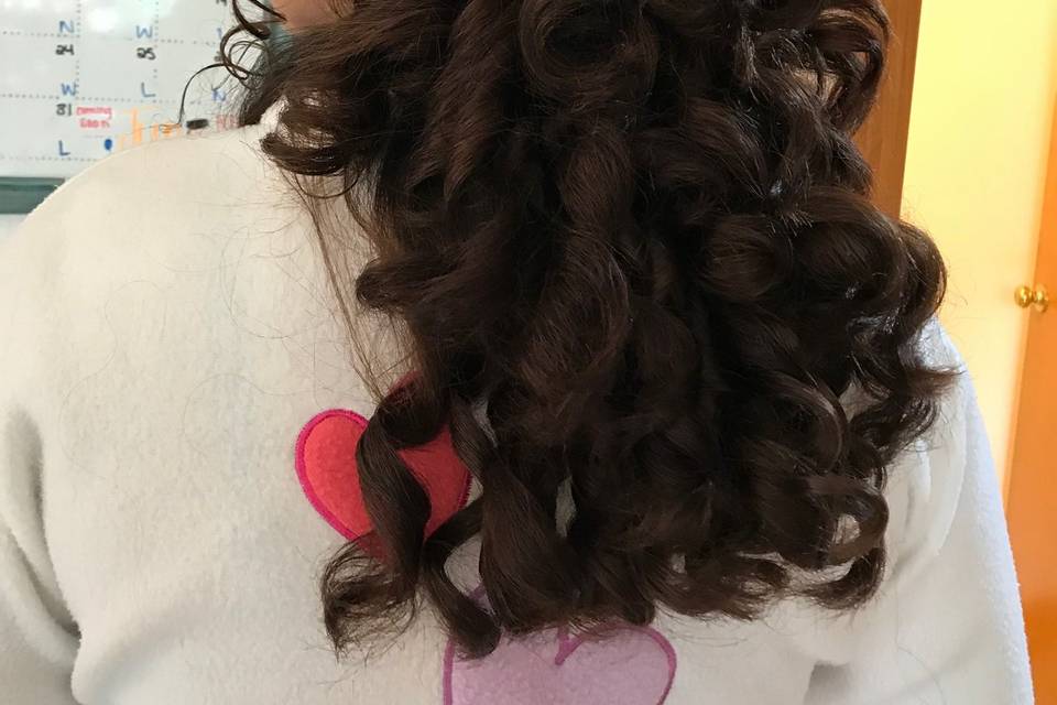 Big hair curls for the wedding