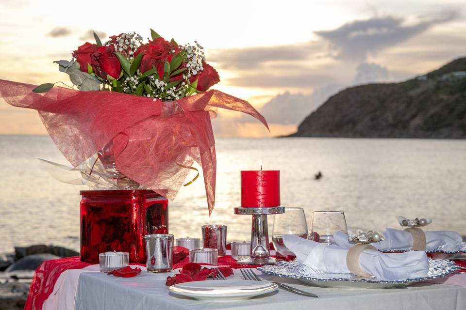 Luxury Beach Dinner
