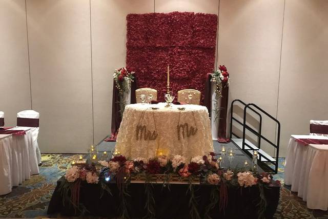 Sweetheart Table