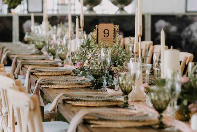 Place setting
