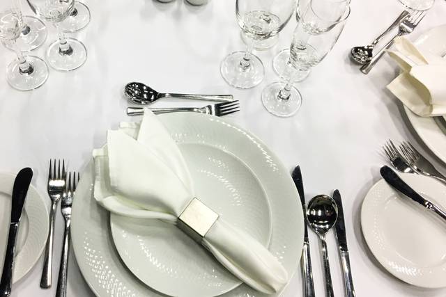 Place setting