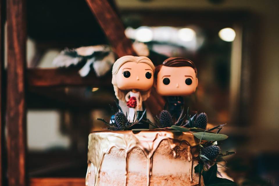 Poppin wedding cake