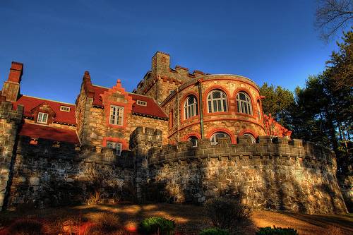 Searles Castle