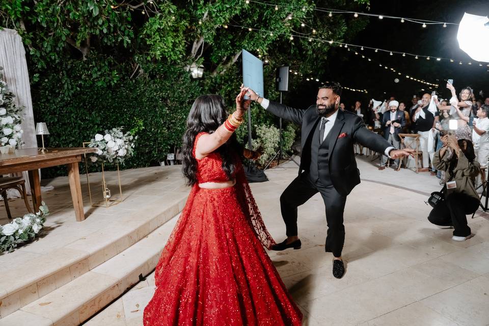 Rosie + Kodyhttps://cdn0.weddi