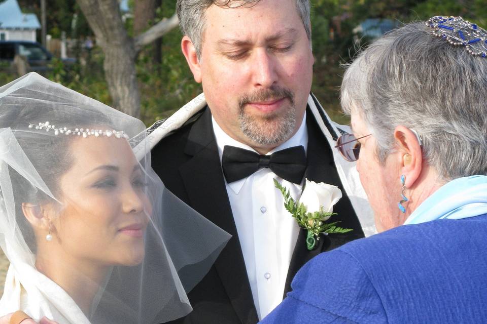 Unveiling the bride