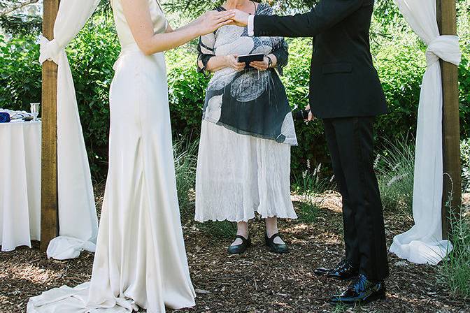 Emily and Zach under the chuppah in Geyserville