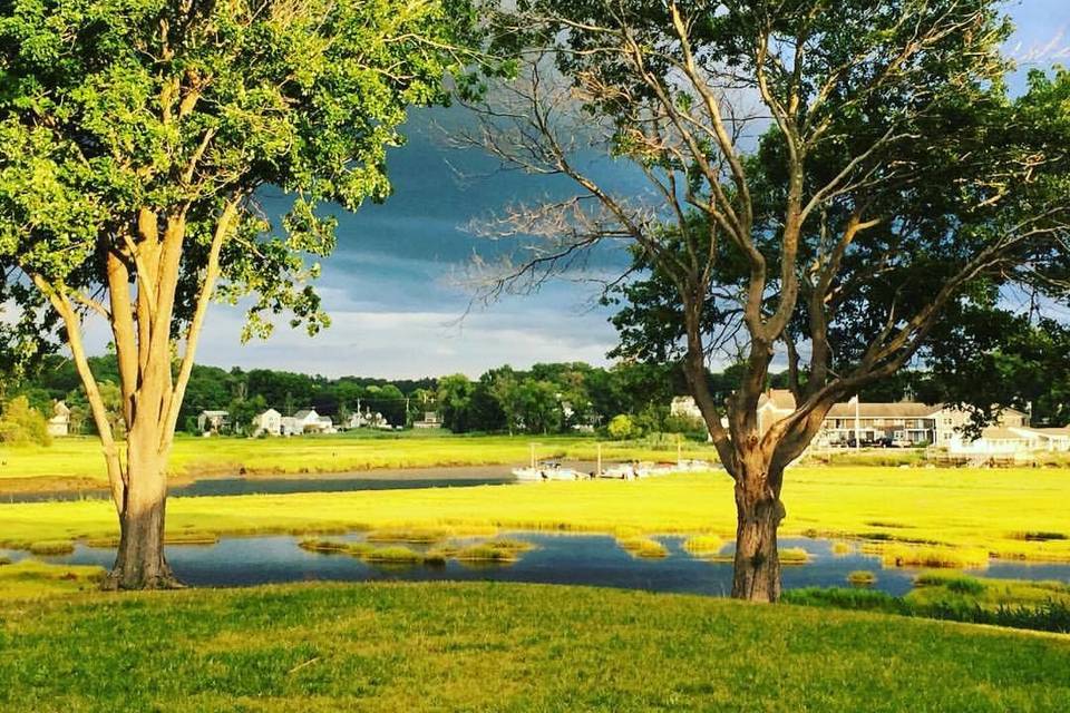 Riversbend at Essex Marina