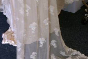 Vintage veil