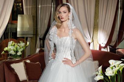 Tulle wedding gown