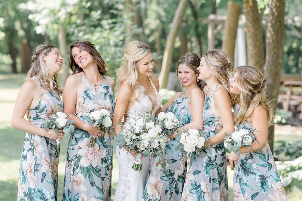 Bridesmaids in floral