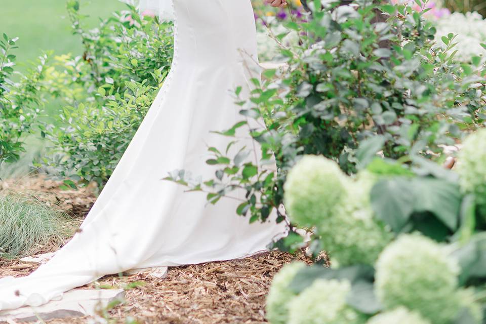 Bride's childhood backyard