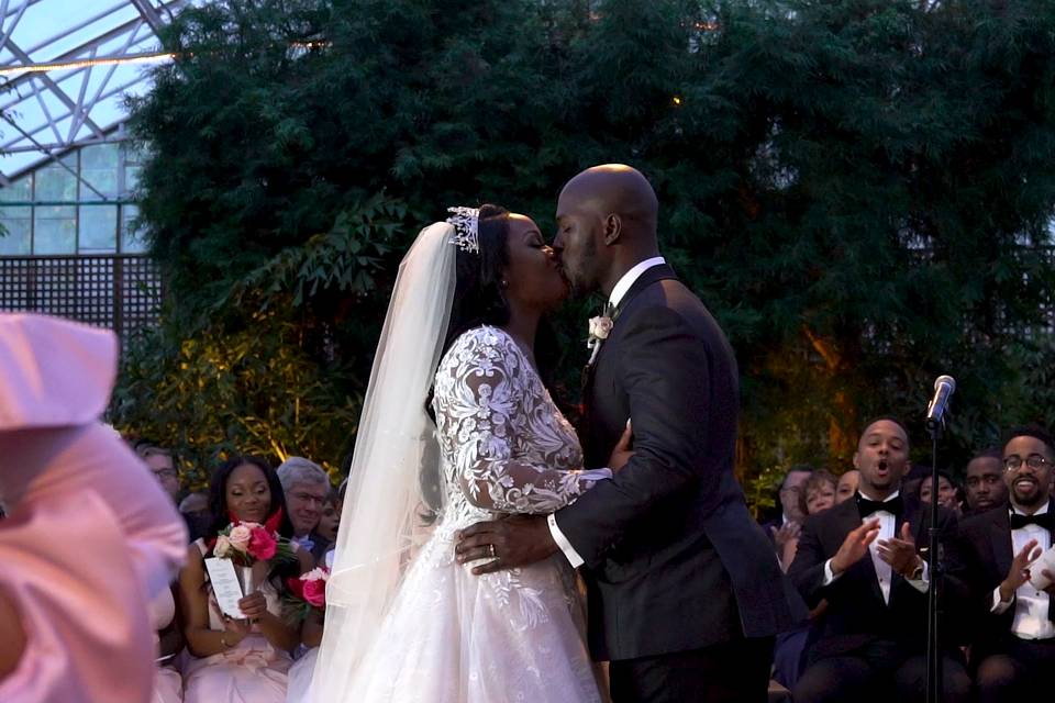 Bride and Groom first kiss