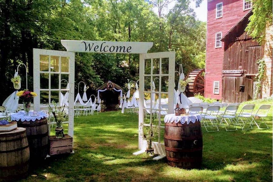 An outdoor ceremony