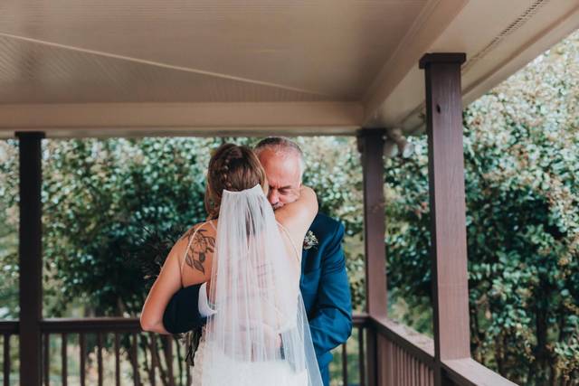 An emotional embrace - Christine Quarte Photography