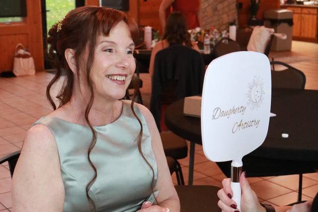 Mother of the bride reaction