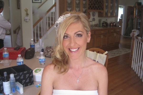 beautiful greek bride