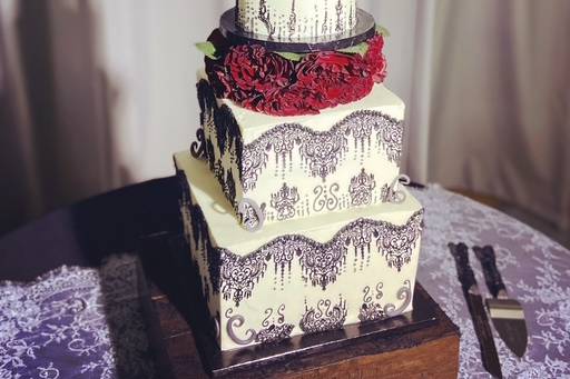 Moberly Goth Cake