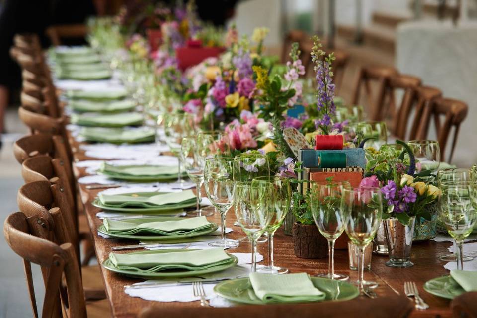 Head table setting